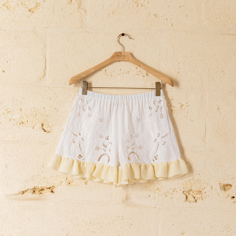 Primula embroidery Shorts intaglio white- One of a Kind